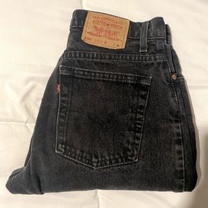 Vintage Levi’s 550 Jeans